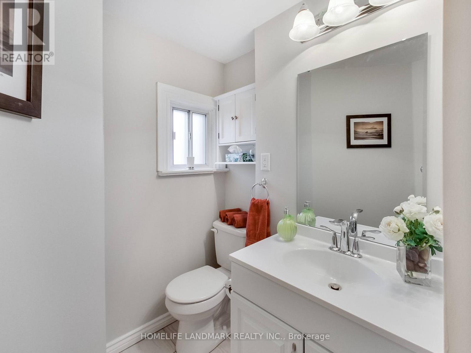 297 Withrow Avenue, Toronto, Ontario  M4J 1B6 - Photo 18 - E13438920