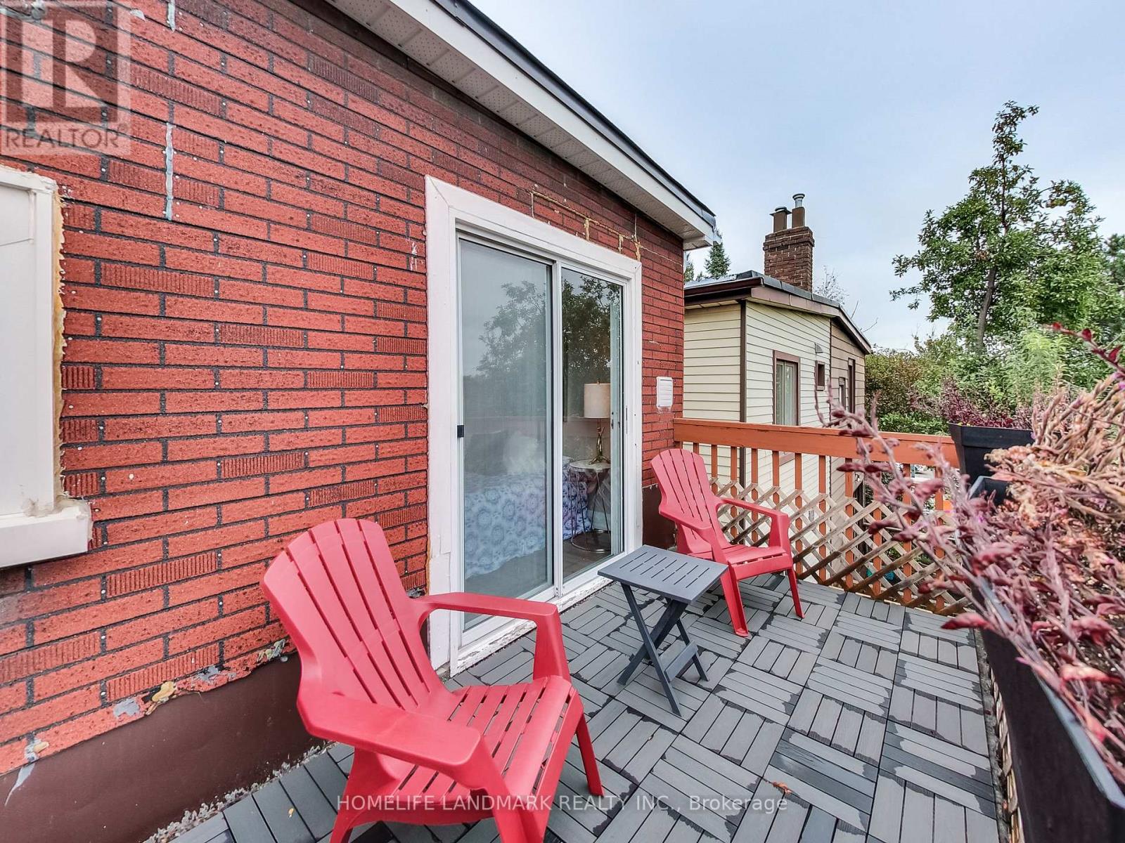 297 Withrow Avenue, Toronto, Ontario  M4J 1B6 - Photo 14 - E13438920