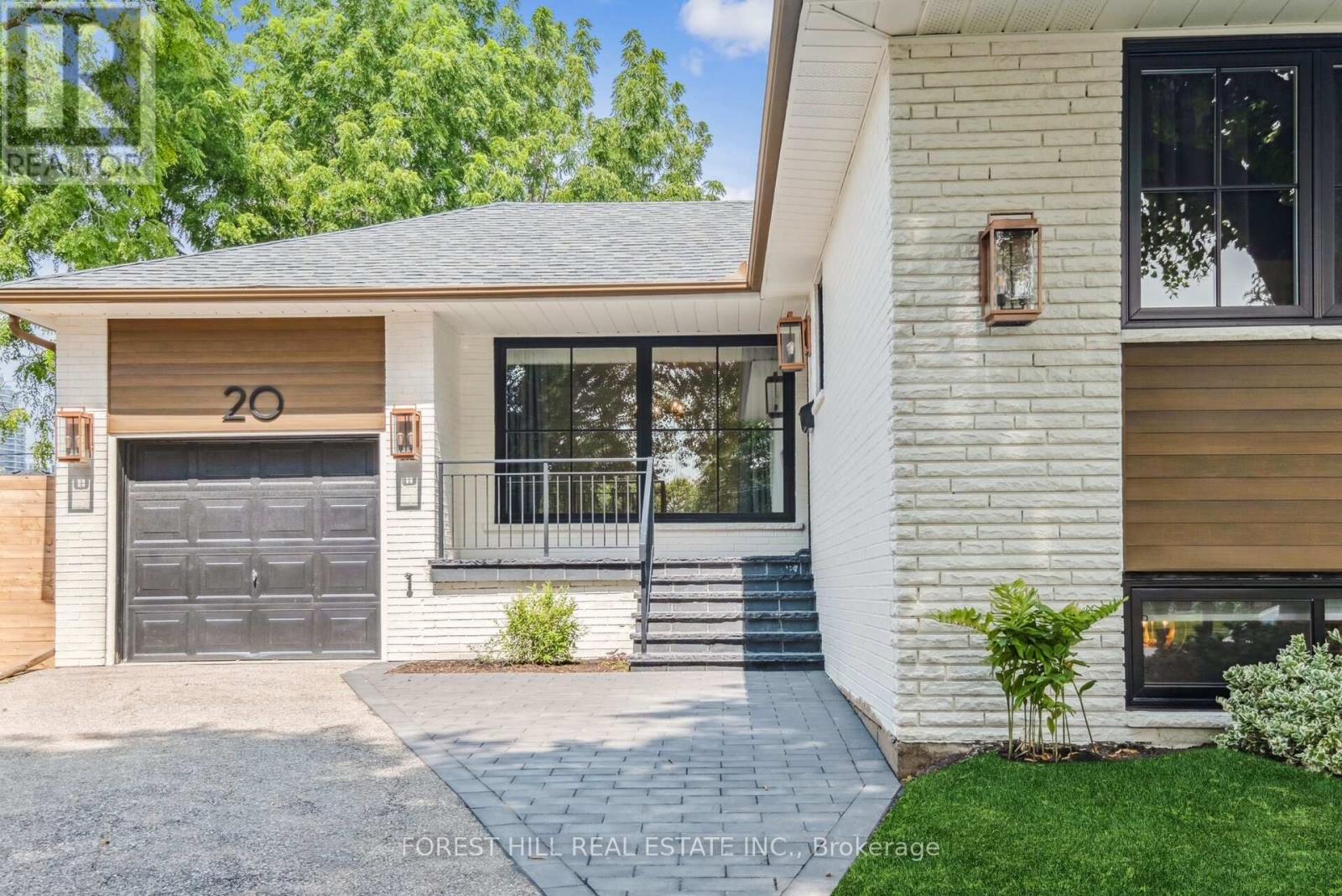 20 Silverhill Drive, Toronto, Ontario  M9B 3W2 - Photo 2 - W13444160