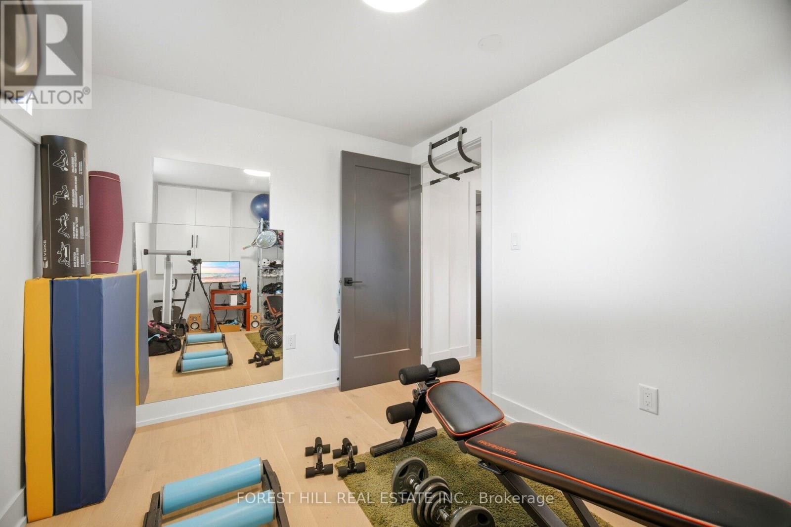 20 Silverhill Drive, Toronto, Ontario  M9B 3W2 - Photo 27 - W13444160