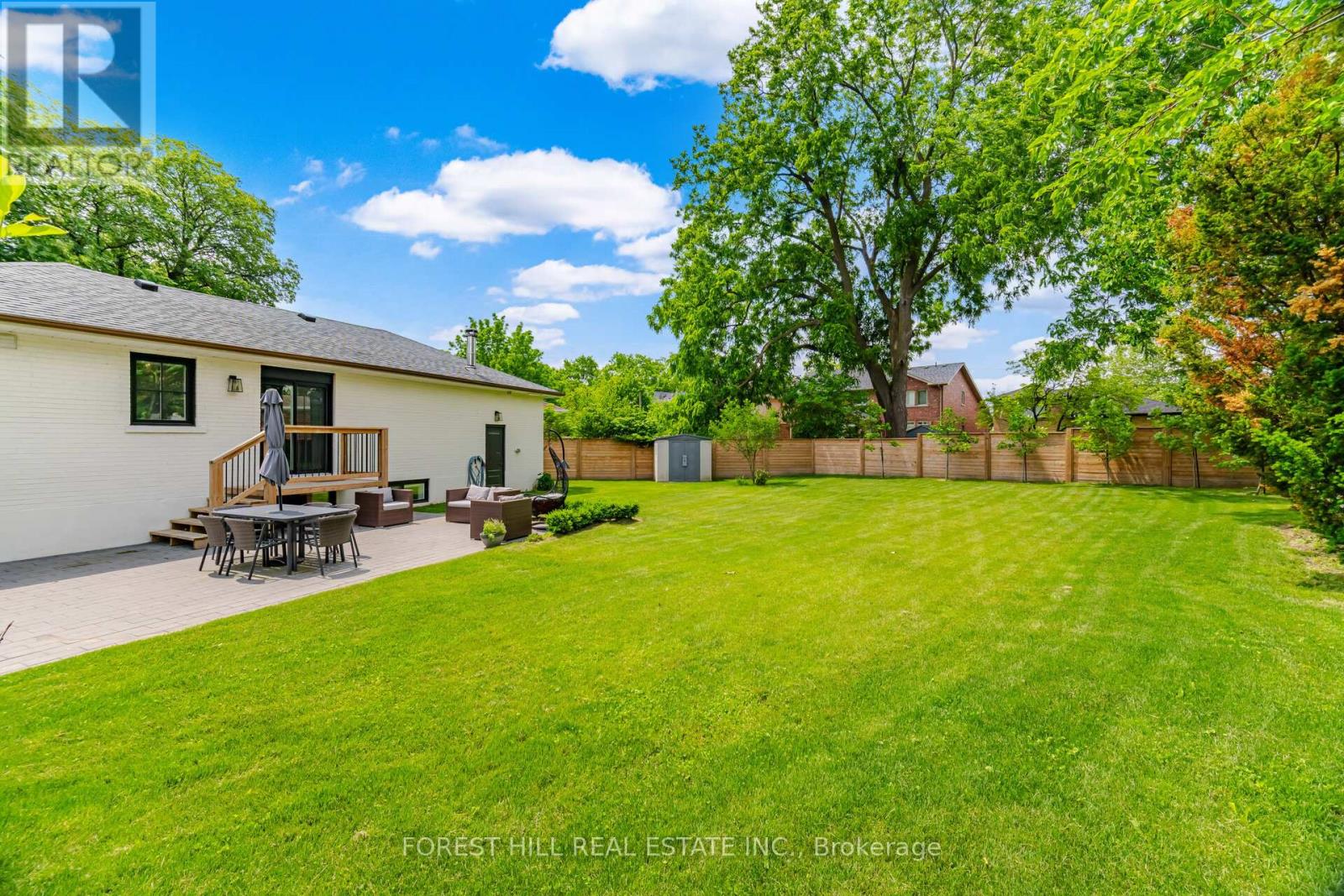20 Silverhill Drive, Toronto, Ontario  M9B 3W2 - Photo 30 - W13444160