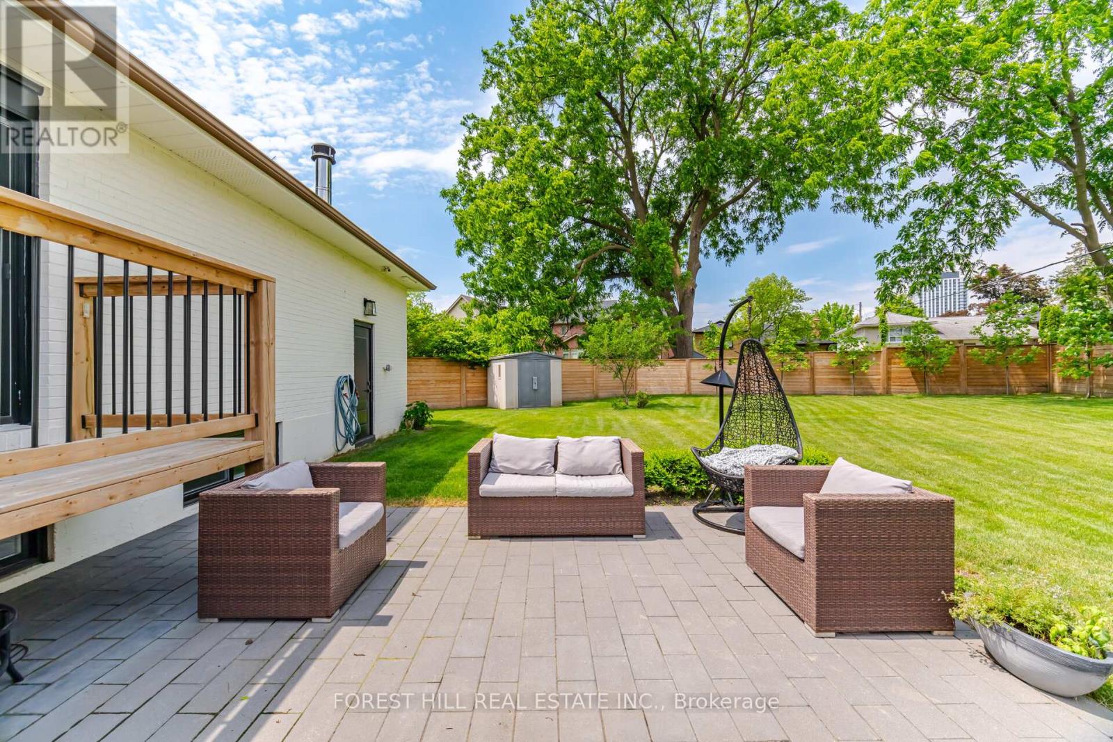 20 Silverhill Drive, Toronto, Ontario  M9B 3W2 - Photo 36 - W13444160