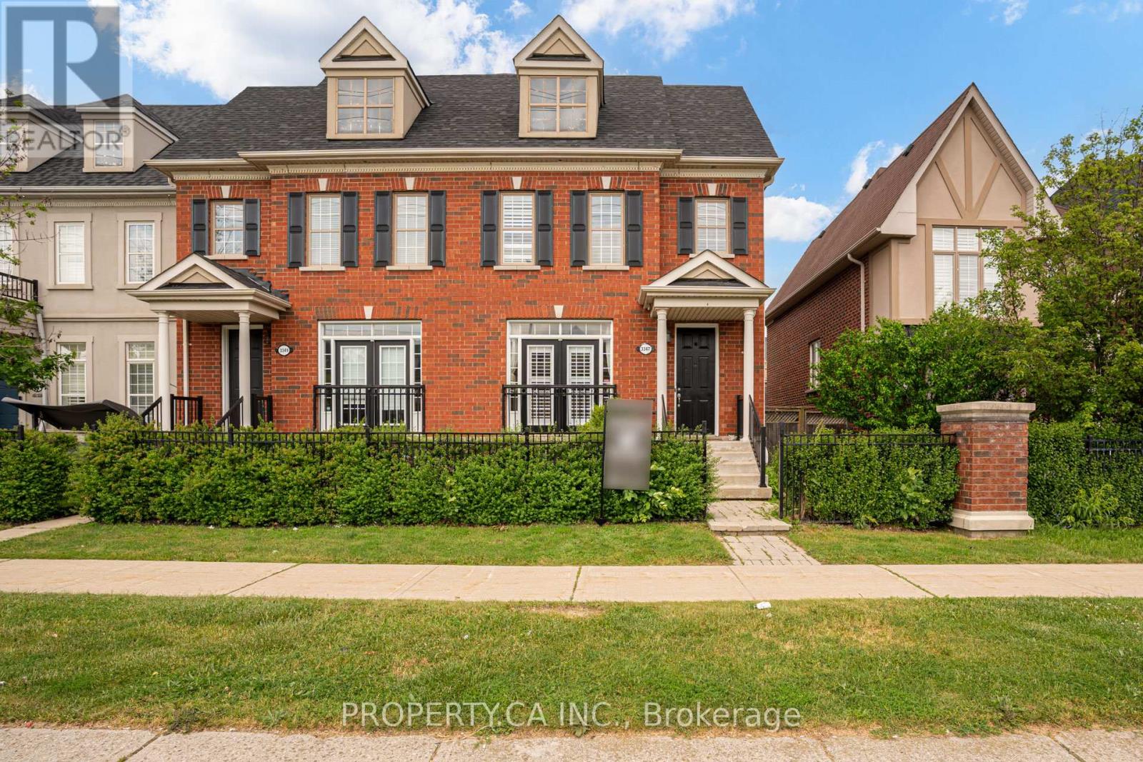 3347 Eglinton Avenue W, Mississauga, Ontario  L5M 7W8 - Photo 1 - W13444220