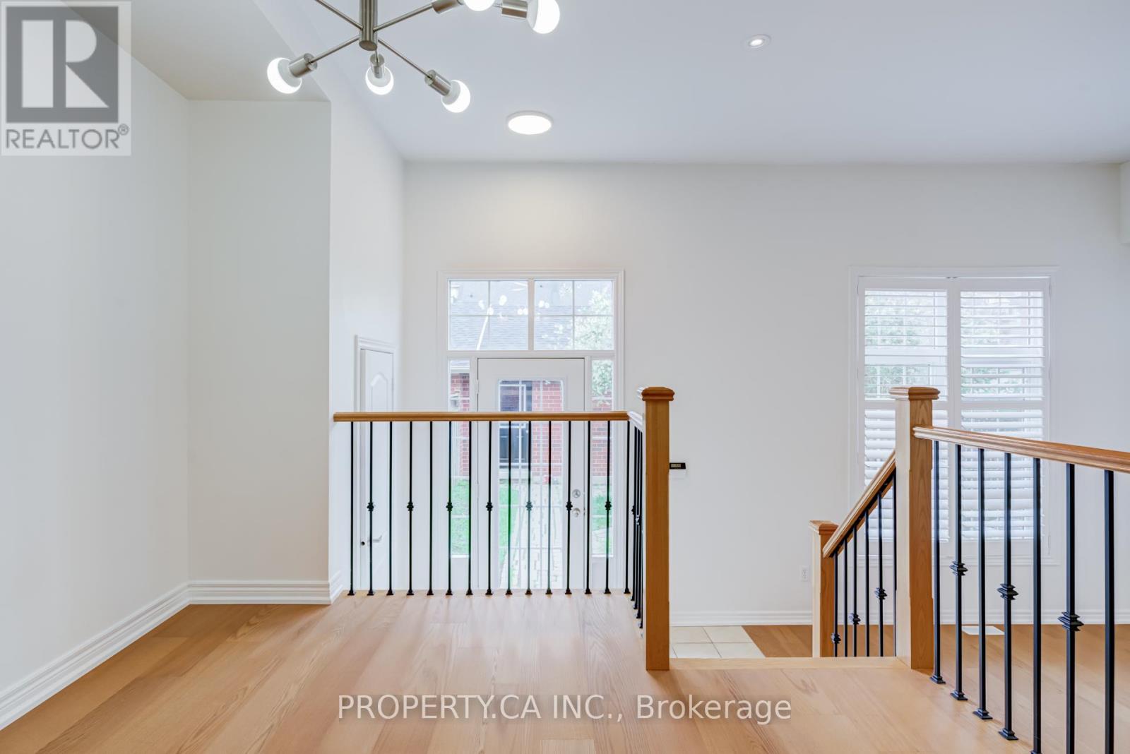 3347 Eglinton Avenue W, Mississauga, Ontario  L5M 7W8 - Photo 12 - W13444220