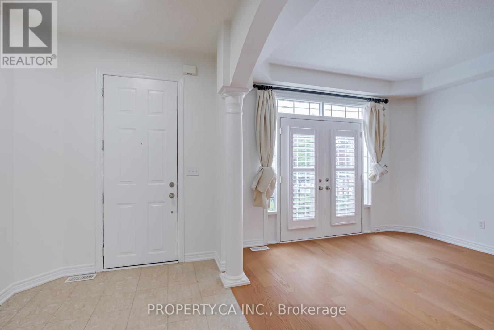 3347 Eglinton Avenue W, Mississauga, Ontario  L5M 7W8 - Photo 2 - W13444220