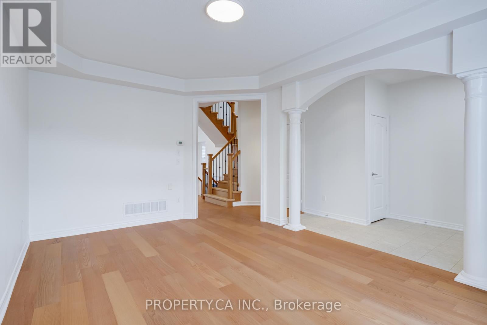 3347 Eglinton Avenue W, Mississauga, Ontario  L5M 7W8 - Photo 6 - W13444220