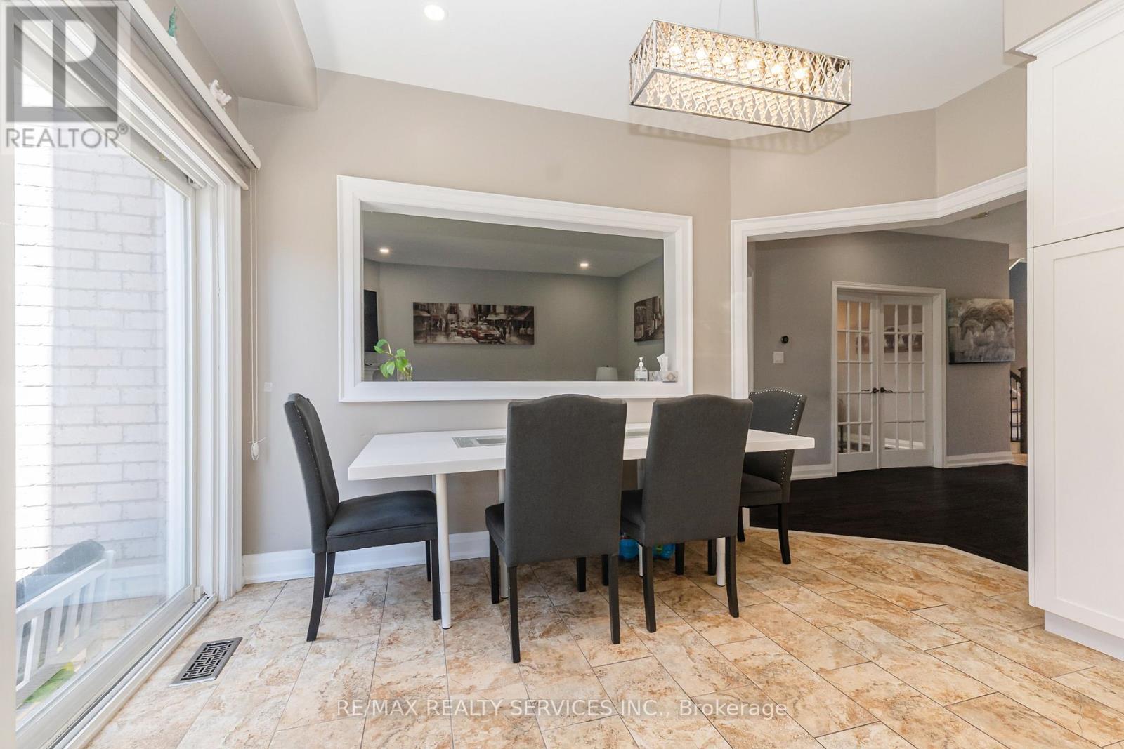 29 Sir Jacobs Crescent, Brampton, Ontario  L7A 3V2 - Photo 15 - W13444248