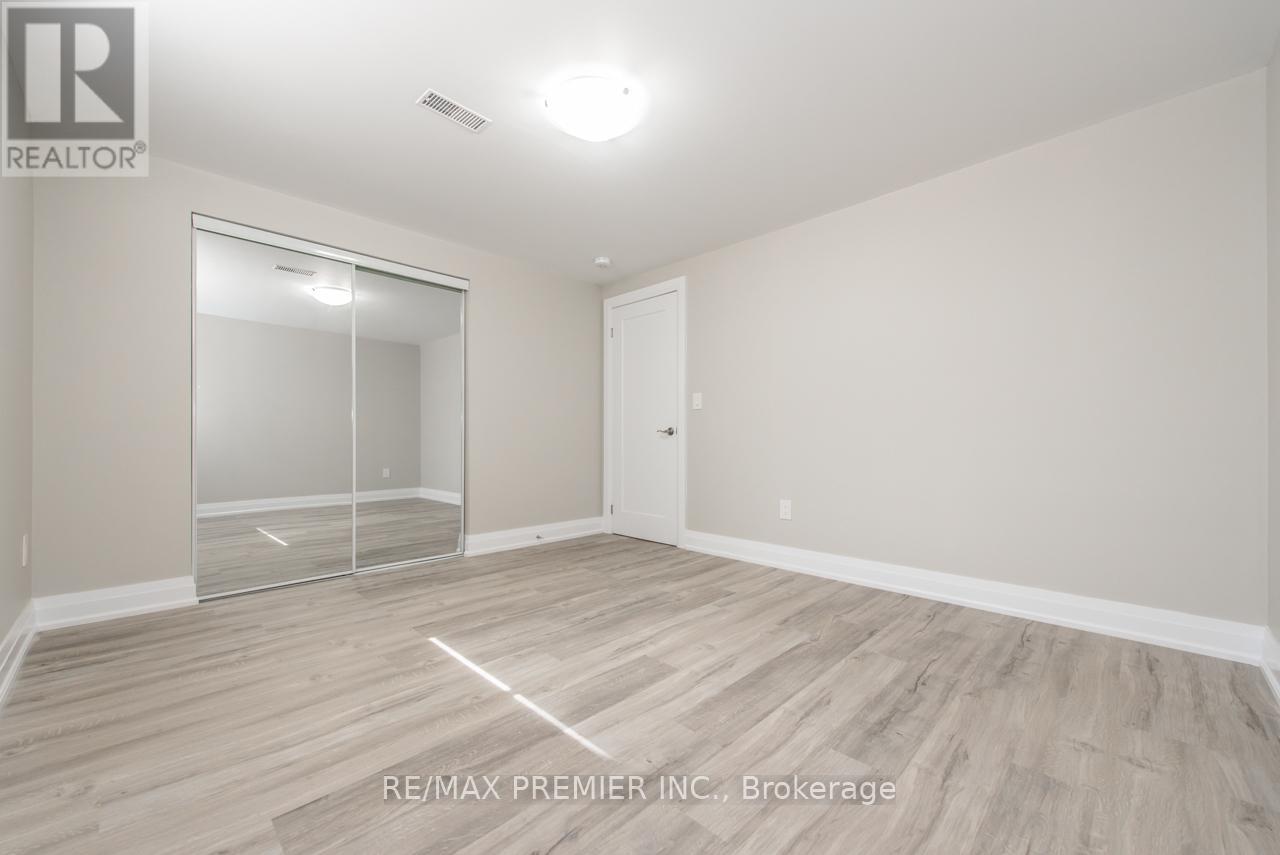 Bsmt - 569 Roding Street, Toronto, Ontario M3M 2A4 - Photo 10 - W13444338