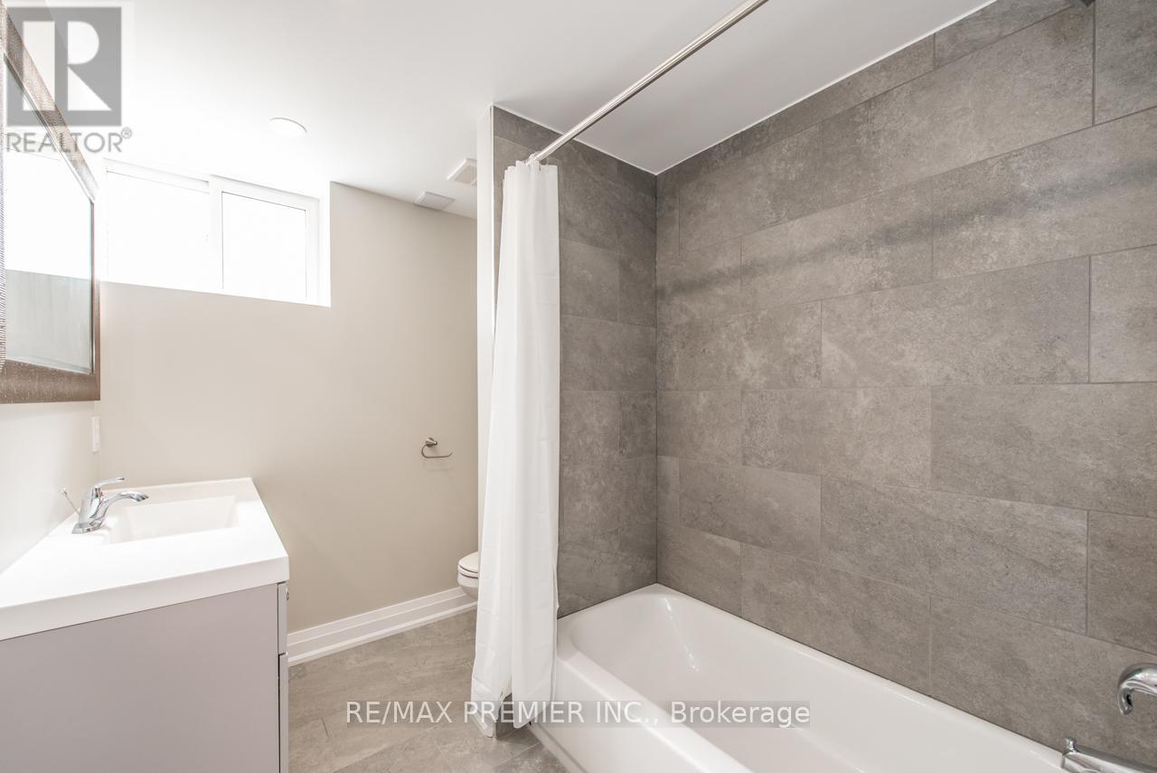 Bsmt - 569 Roding Street, Toronto, Ontario M3M 2A4 - Photo 12 - W13444338