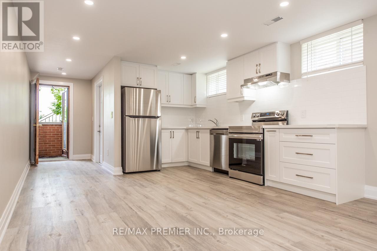 Bsmt - 569 Roding Street, Toronto, Ontario M3M 2A4 - Photo 18 - W13444338