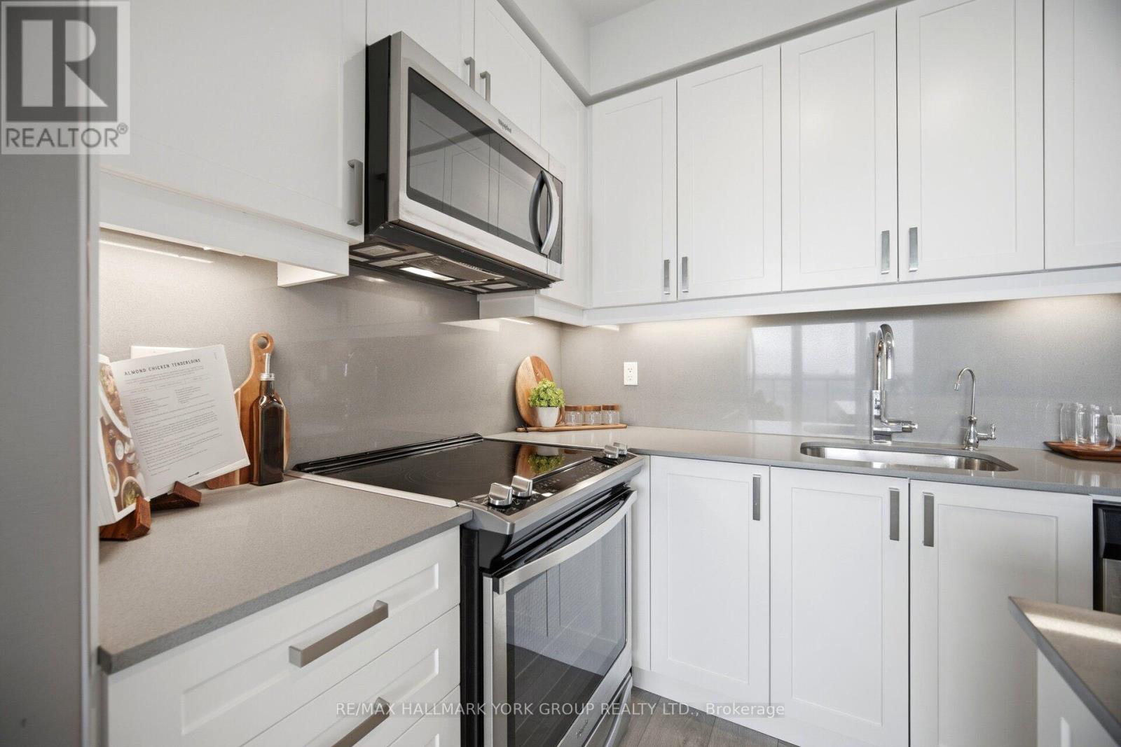 2117 - 7895 Jane Street, Vaughan, Ontario L4K 0K2 - Photo 7 - N13438324