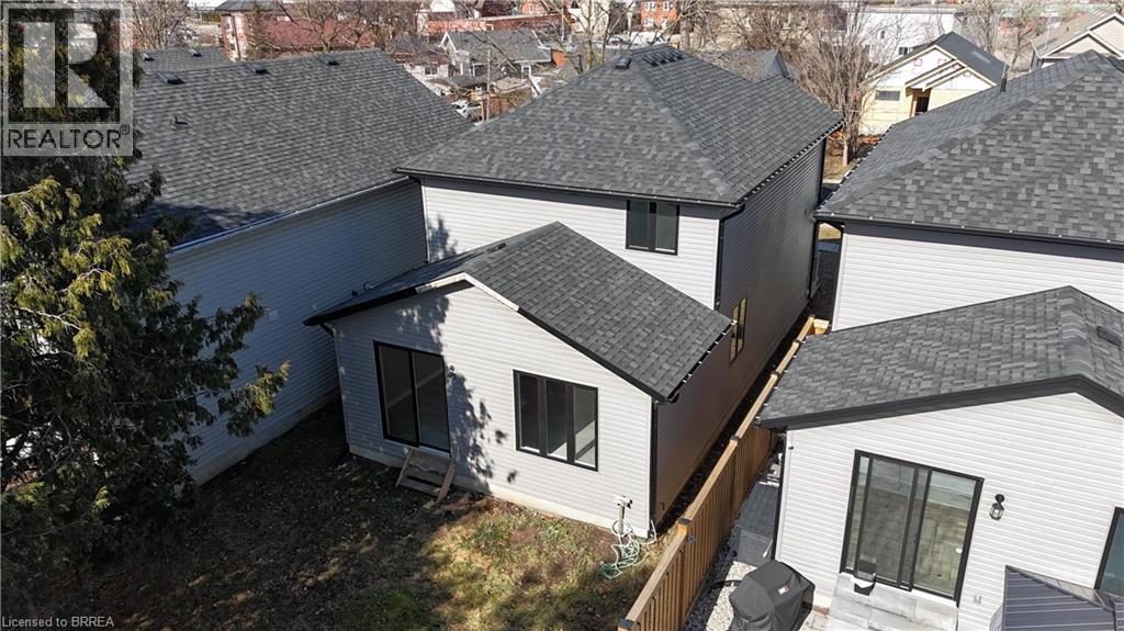 72 Balfour Street, Brantford, Ontario  N3T 1J7 - Photo 12 - 40839106