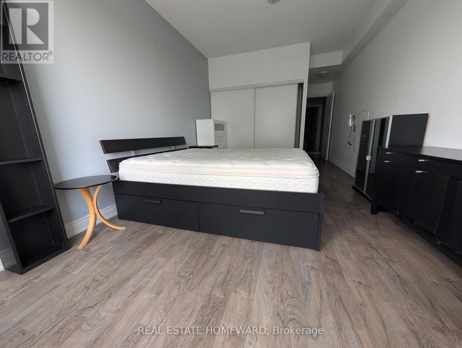 915 - 325 South Park Road, Markham, Ontario  L3T 0B8 - Photo 9 - N13439074