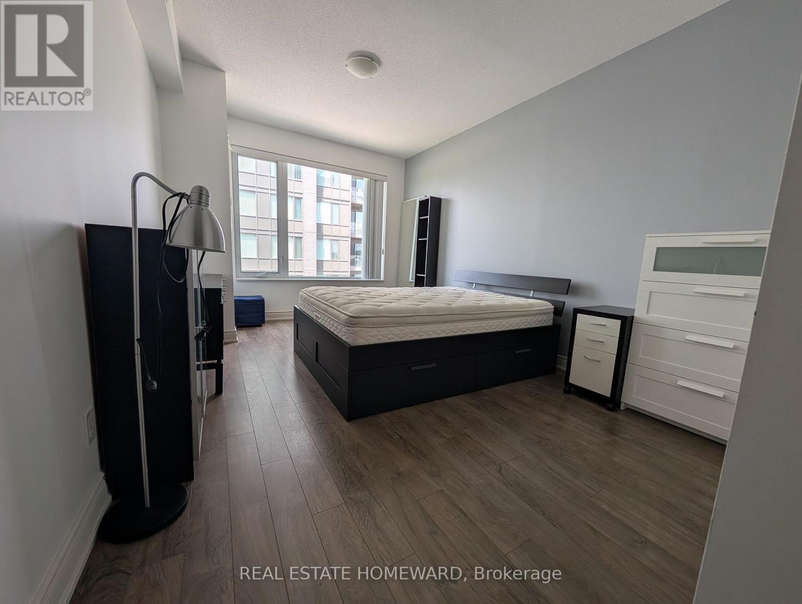 915 - 325 South Park Road, Markham, Ontario  L3T 0B8 - Photo 5 - N13439074