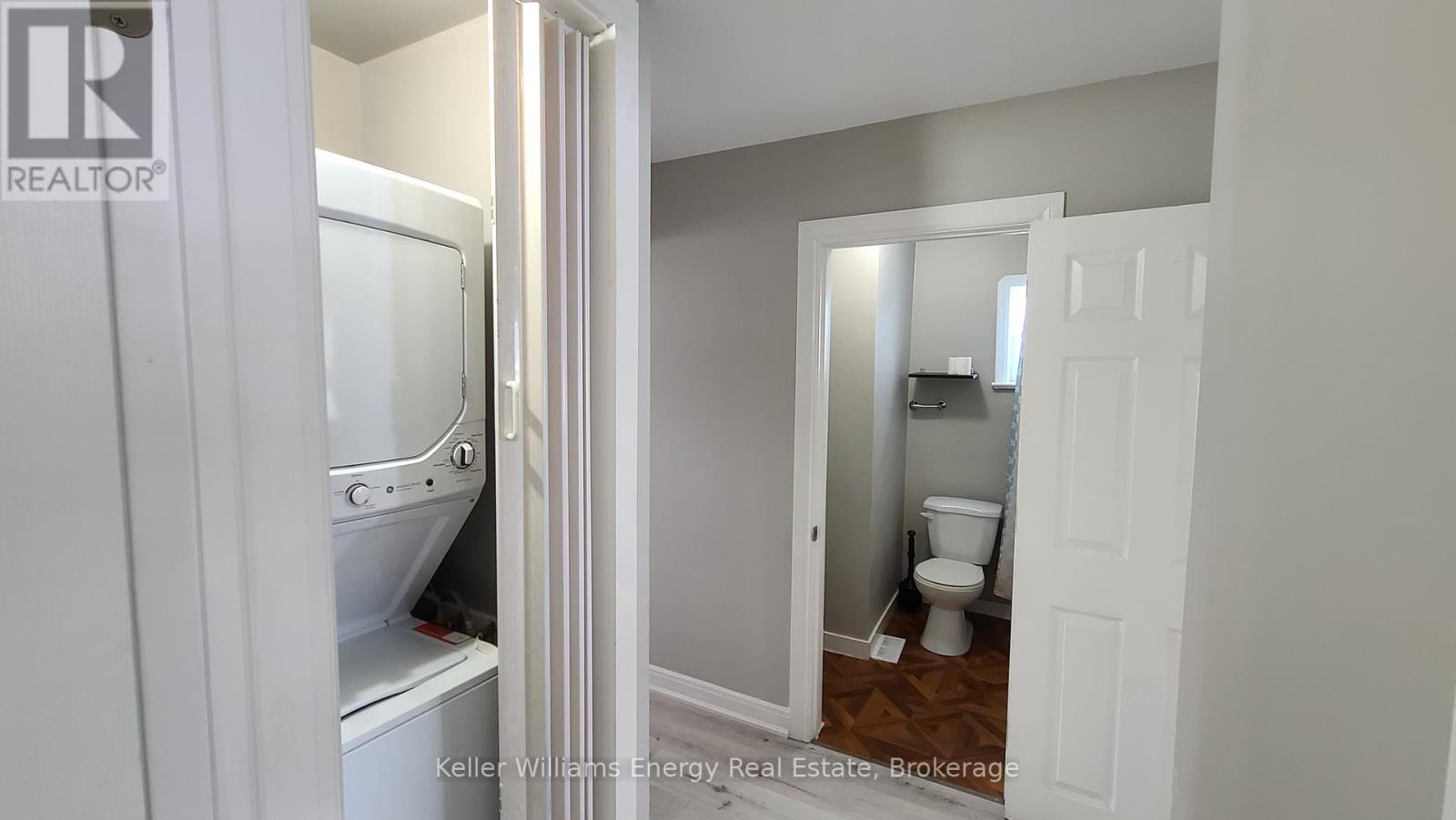 Upper - 201 Celina Street, Oshawa, Ontario  L1H 4N7 - Photo 13 - E13438642