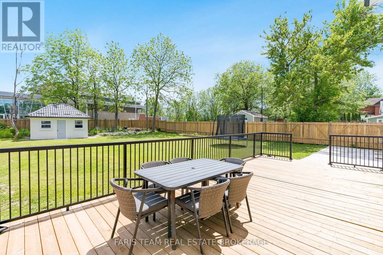 119 Jephson Street, Tay, Ontario  L0K 2A0 - Photo 34 - S13438104