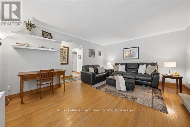 124 Brock Street E, Uxbridge, Ontario  L9P 1K5 - Photo 7 - N13438976