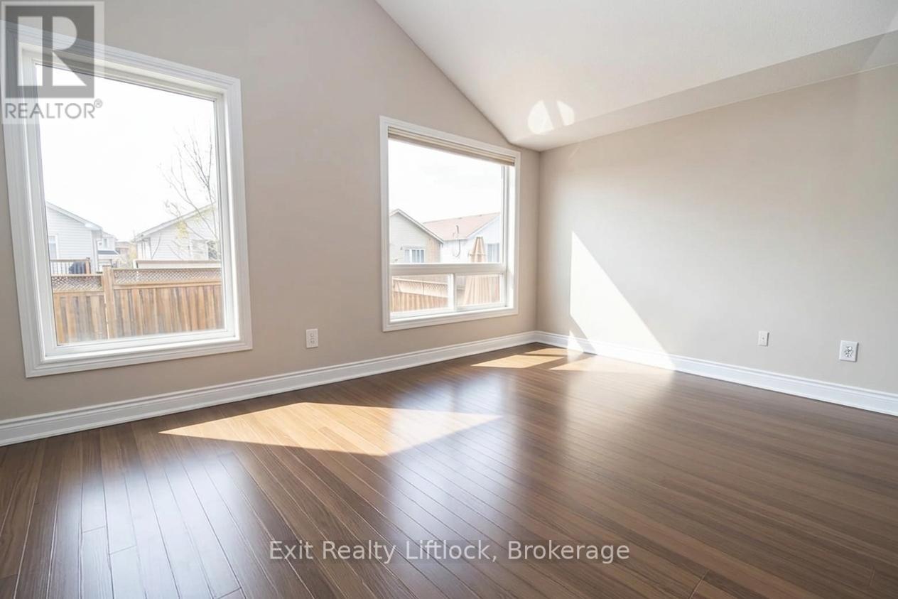 2679 Foxmeadow Road, Peterborough, Ontario  K9L 0A8 - Photo 5 - X13438796