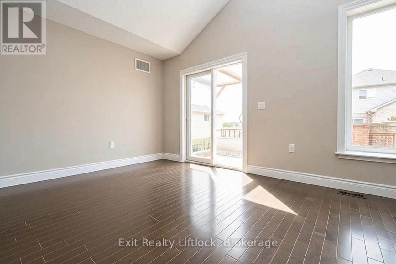 2679 Foxmeadow Road, Peterborough, Ontario  K9L 0A8 - Photo 9 - X13438796