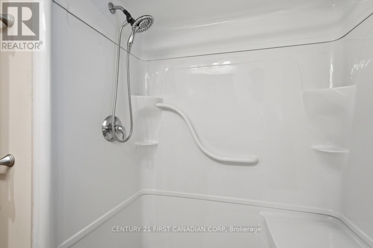 454 Beachwood Avenue, London South, Ontario  N6J 3K1 - Photo 26 - X13436732