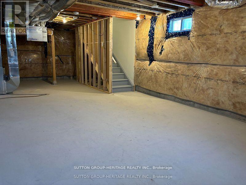 1 Cherry Hill Lane, Barrie, Ontario  L9J 0M7 - Photo 37 - S13439218