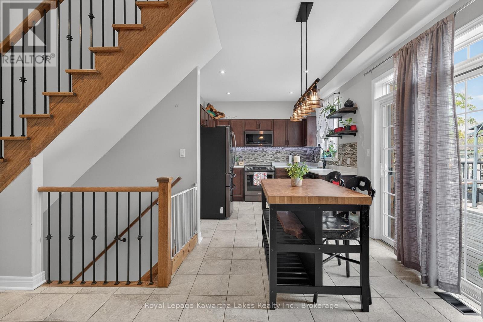16 Flynn Avenue, Kawartha Lakes, Ontario  K9V 0B2 - Photo 14 - X13438762