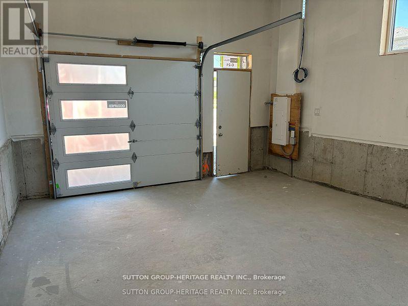 1 Cherry Hill Lane, Barrie, Ontario  L9J 0M7 - Photo 33 - S13439218