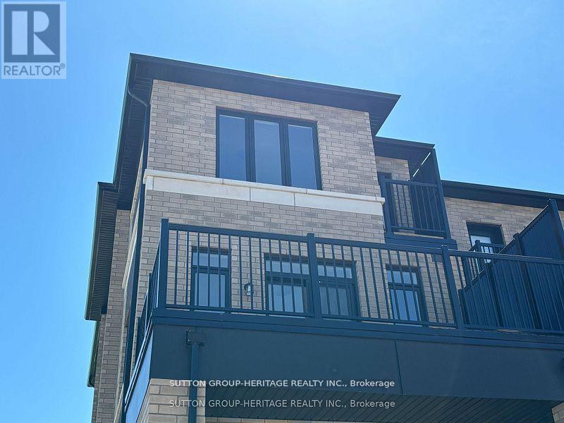 1 Cherry Hill Lane, Barrie, Ontario  L9J 0M7 - Photo 38 - S13439218