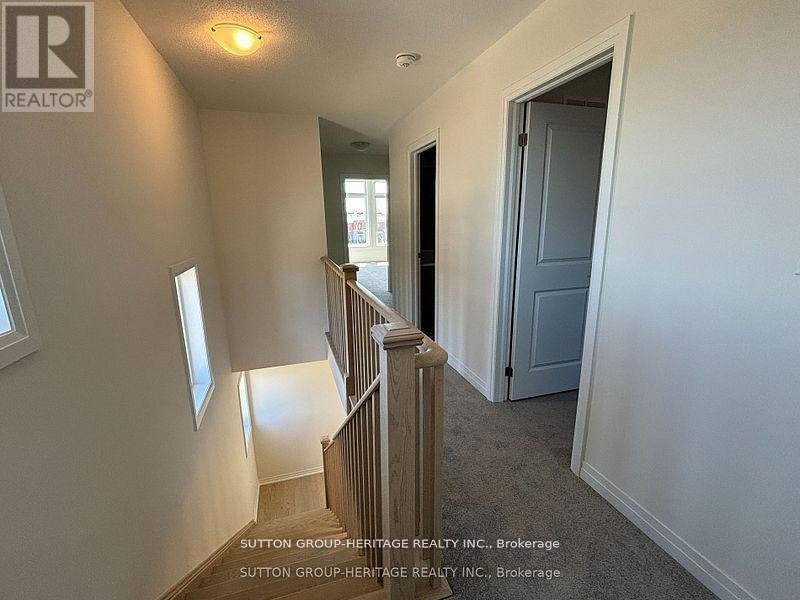1 Cherry Hill Lane, Barrie, Ontario  L9J 0M7 - Photo 15 - S13439218