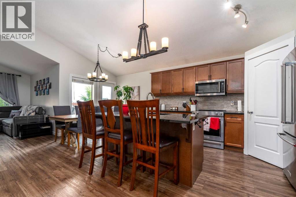 6901 39 Street, Lloydminster, Alberta  T9V 2Z4 - Photo 3 - A2319122