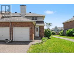 17 BENTBROOK CRESCENT, Ottawa, Ontario
