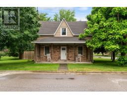 30 ARGYLE STREET, Lambton Shores, Ontario