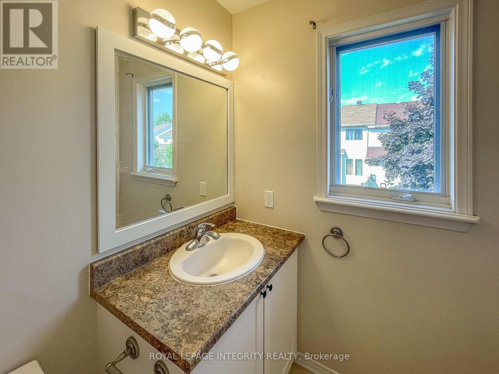 172 Gray Crescent, Ottawa, Ontario  K2K 3L8 - Photo 18 - X13438822