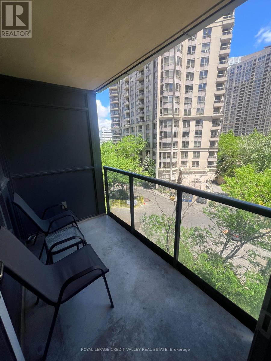 408 - 330 Burnhamthorpe Road W, Mississauga, Ontario L5B 0E1 - Photo 17 - W13427004