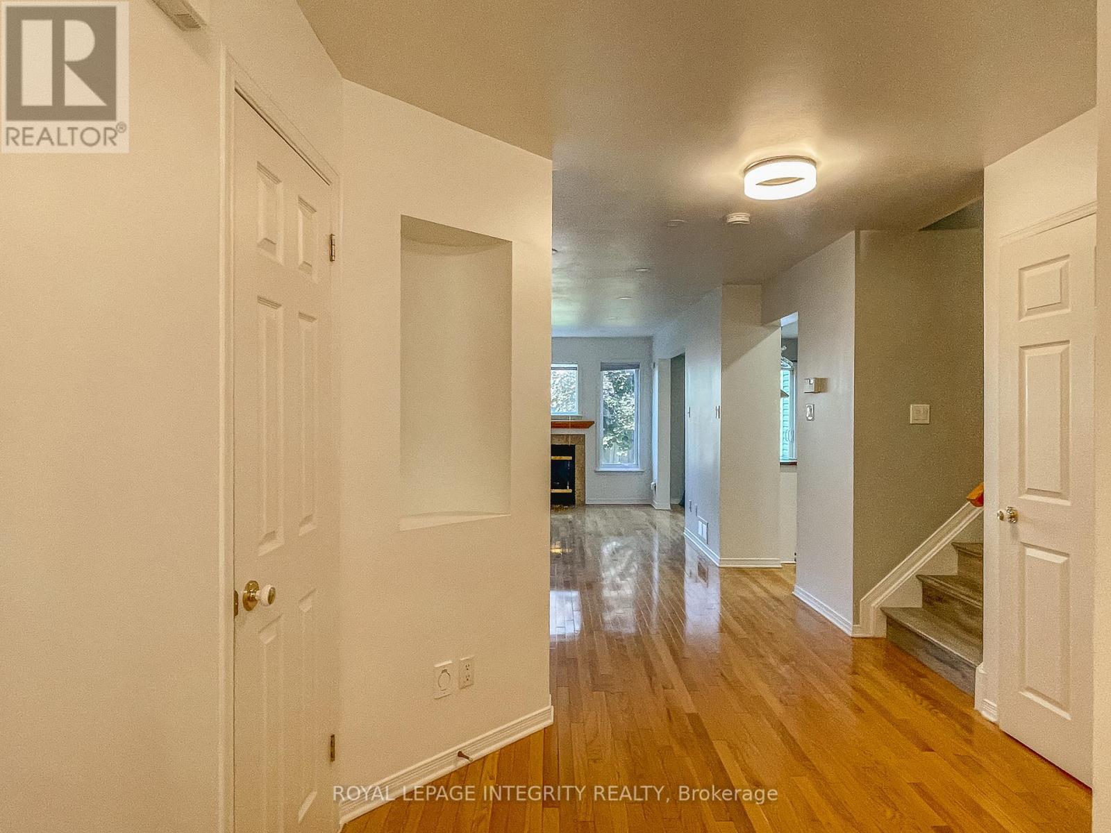 172 Gray Crescent, Ottawa, Ontario  K2K 3L8 - Photo 13 - X13438822