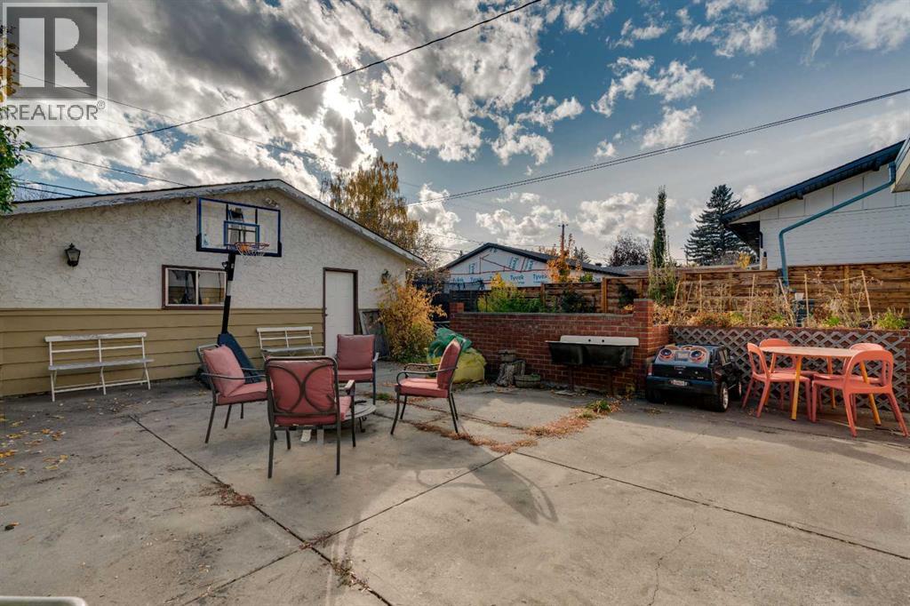 3507 35 Avenue Sw, Calgary, Alberta  T3E 1A2 - Photo 34 - A2320059
