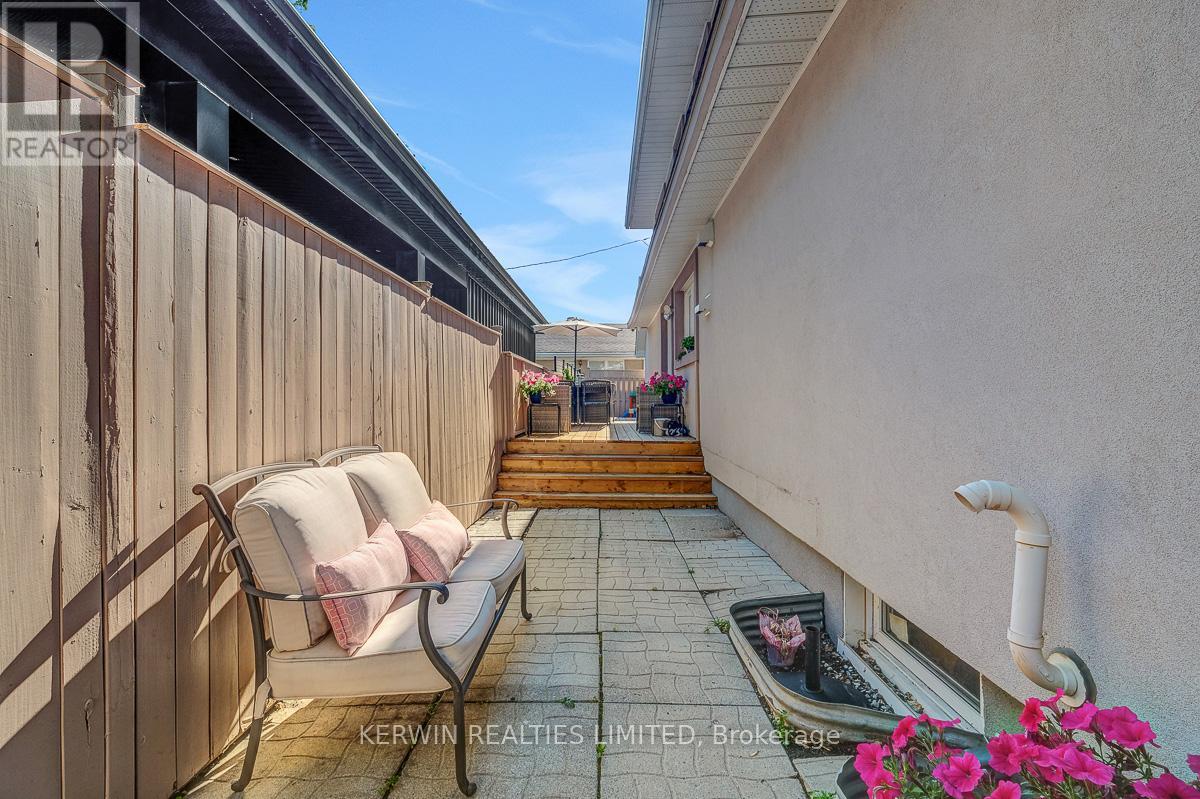 1978 Arch Street, Ottawa, Ontario  K1G 2G6 - Photo 38 - X13439102