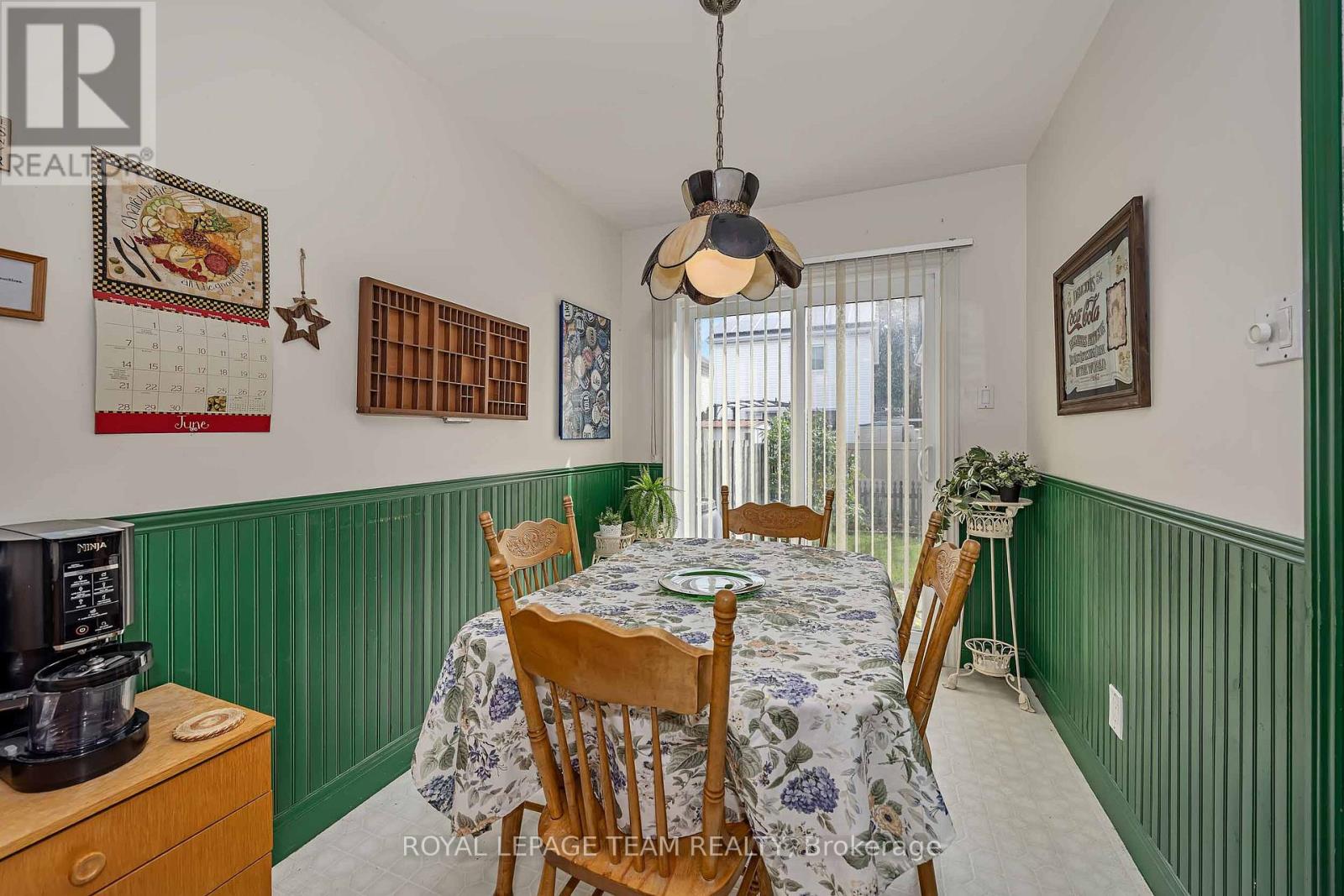23 Roblyn Way, Ottawa, Ontario  K2G 5Z4 - Photo 18 - X13439234