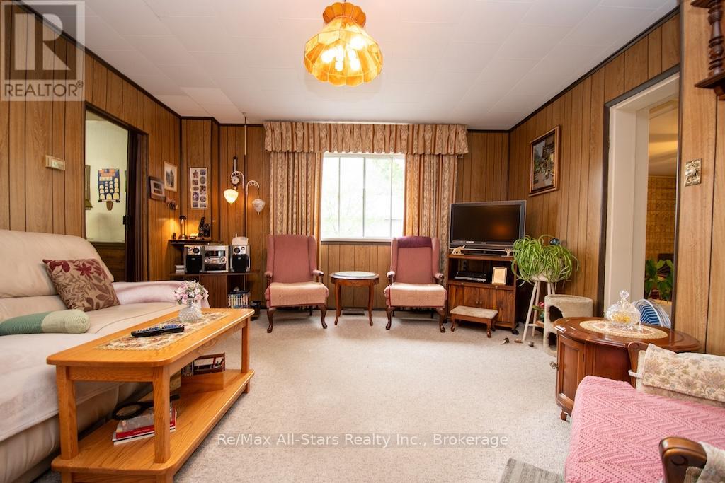 102 Queen Street, Kawartha Lakes, Ontario  K9V 1G6 - Photo 12 - X13444584