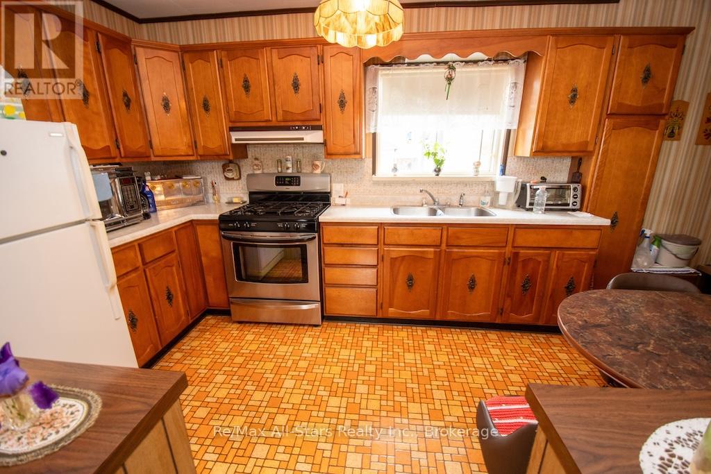 102 Queen Street, Kawartha Lakes, Ontario  K9V 1G6 - Photo 21 - X13444584