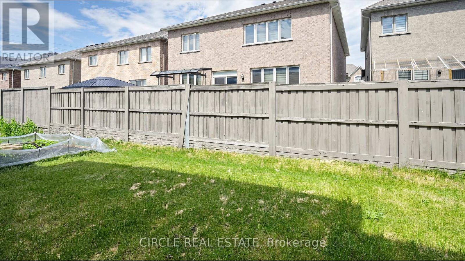84 Keppel Circle, Brampton, Ontario  L7A 5K9 - Photo 49 - W13434208