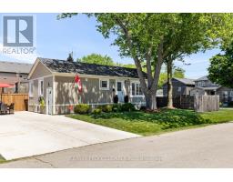 869 FIRST STREET, Mississauga, Ontario