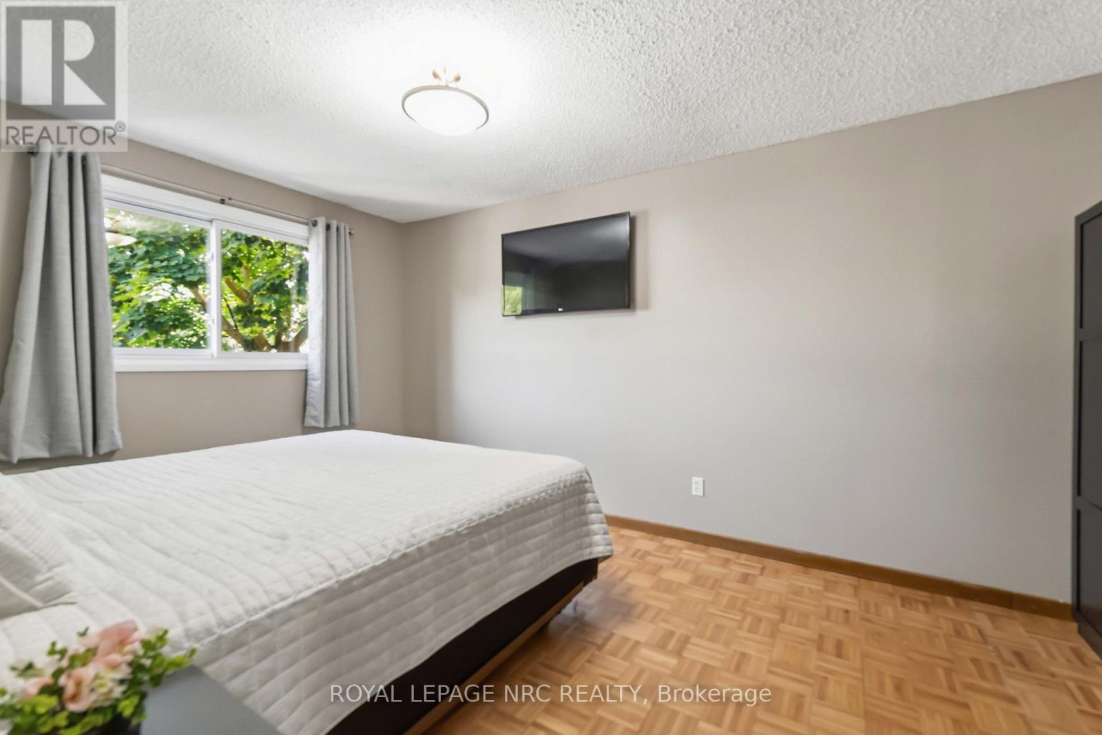 6583 Harmony Avenue, Niagara Falls, Ontario  L2H 1Z3 - Photo 17 - X13438304