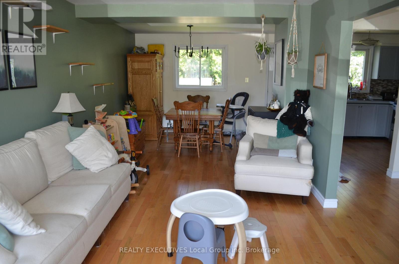 672 Dane Avenue, North Bay, Ontario  P1B 7G7 - Photo 8 - X13444504