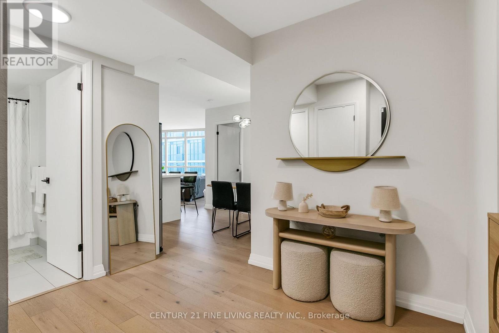 2704 - 5 VALHALLA INN ROAD, Toronto, Ontario