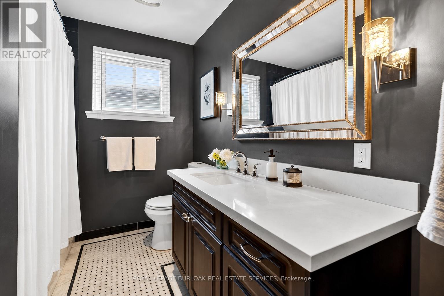 2341 Duncaster Drive, Burlington, Ontario  L7P 4C3 - Photo 24 - W13438774