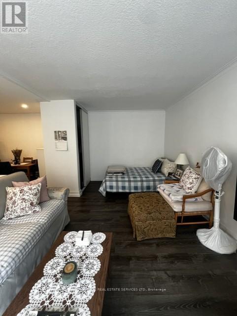 204 - 18 Anglesey Boulevard, Toronto, Ontario  M9A 3B3 - Photo 5 - W13438786