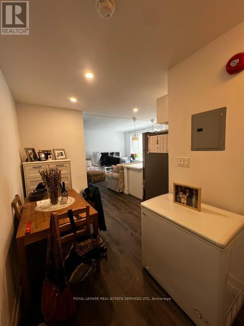 204 - 18 Anglesey Boulevard, Toronto, Ontario  M9A 3B3 - Photo 8 - W13438786