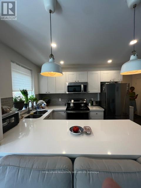 204 - 18 Anglesey Boulevard, Toronto, Ontario  M9A 3B3 - Photo 2 - W13438786