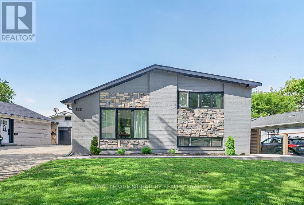 1311 LEWISHAM DRIVE, Mississauga, Ontario
